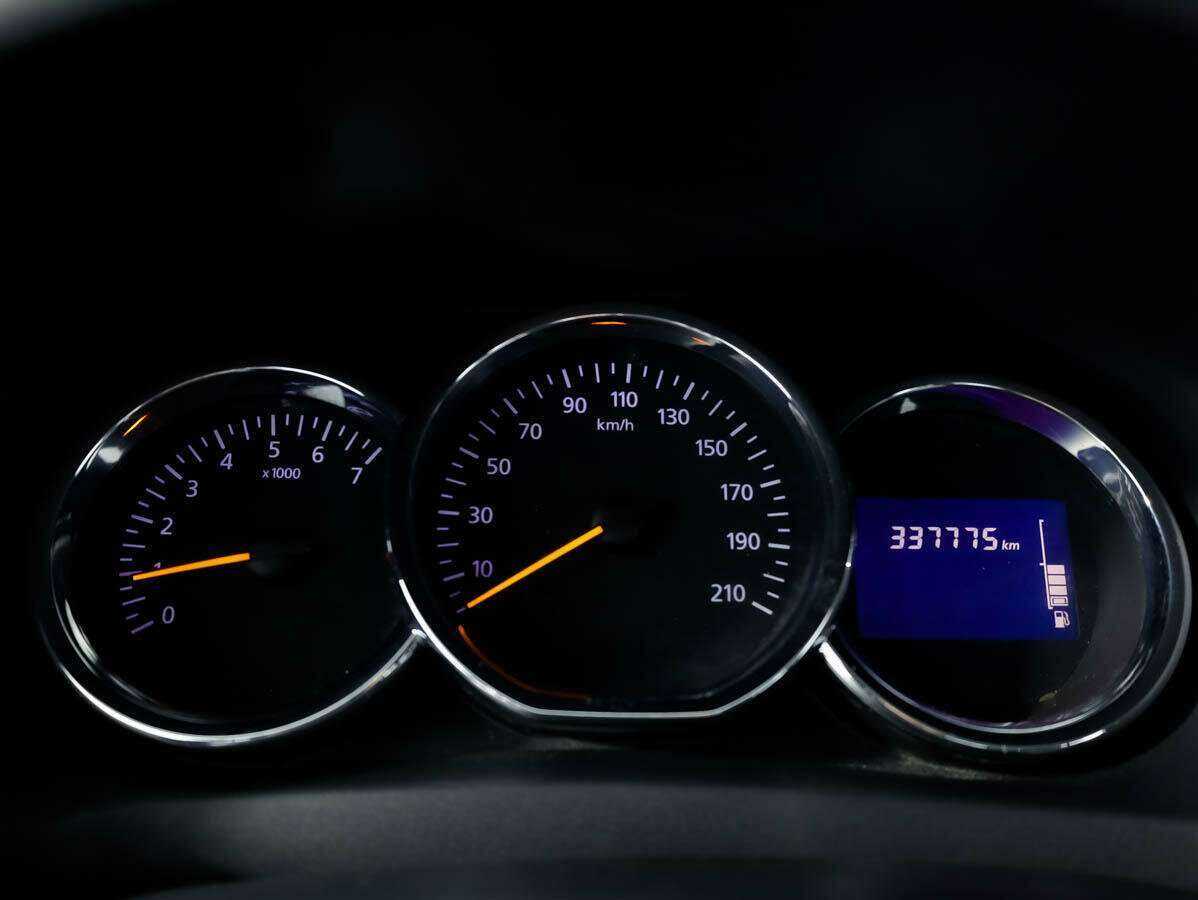 Renault Logan, 2014 Фото №17