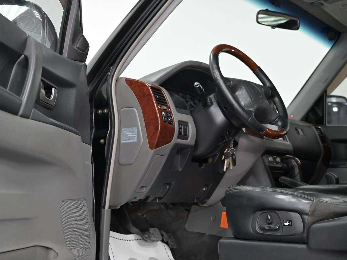 Mitsubishi Pajero, 2005 Фото №9