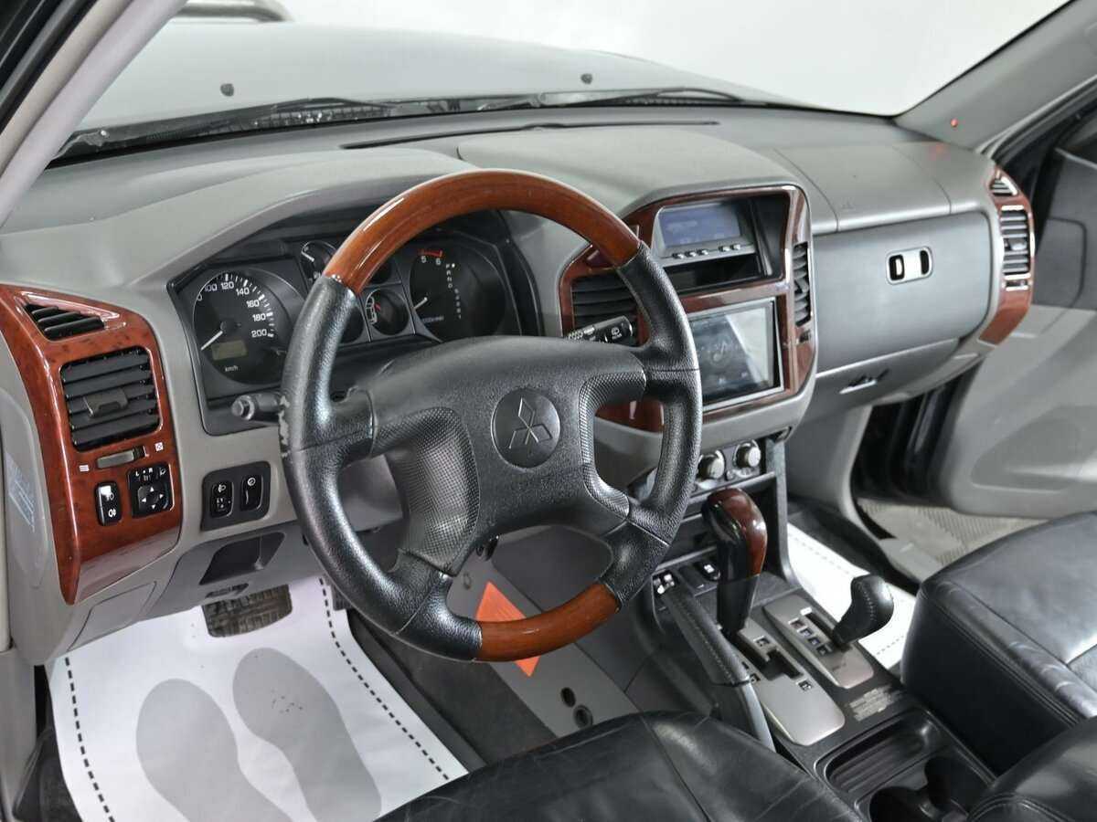 Mitsubishi Pajero, 2005 Фото №10