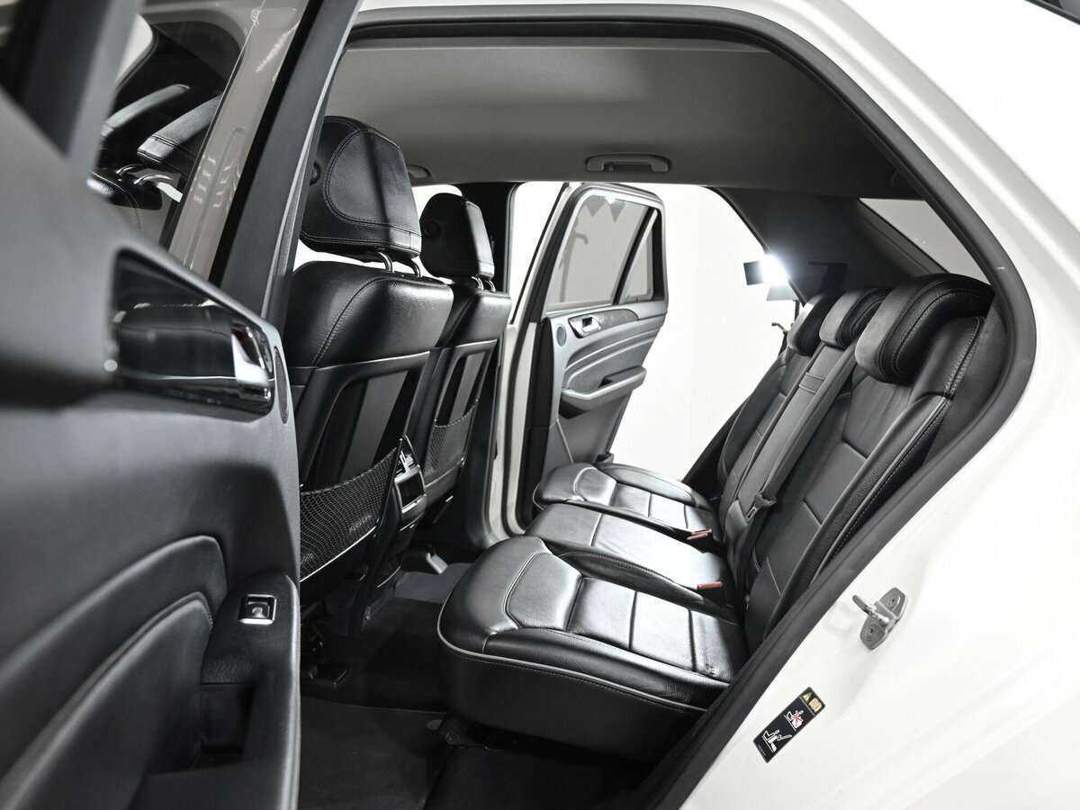 Mercedes-Benz M-Класс 350, 2012 Фото №14