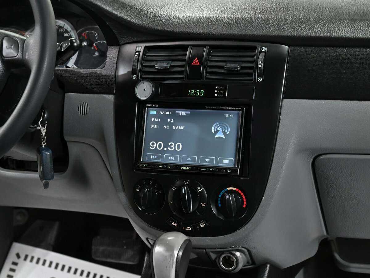 Daewoo Gentra, 2014 Фото №7