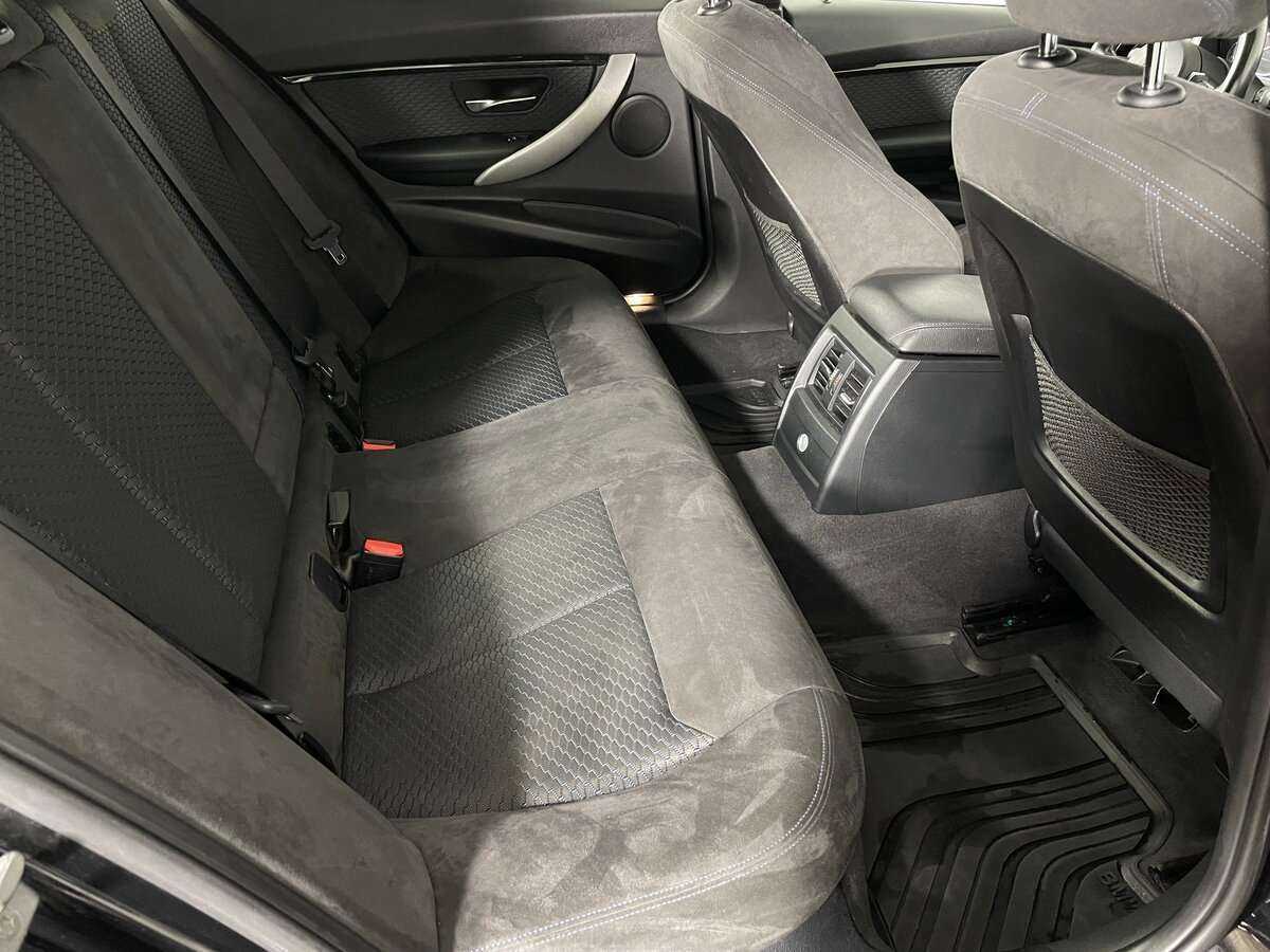BMW 3 серии 320i xDrive, 2016 Фото №24