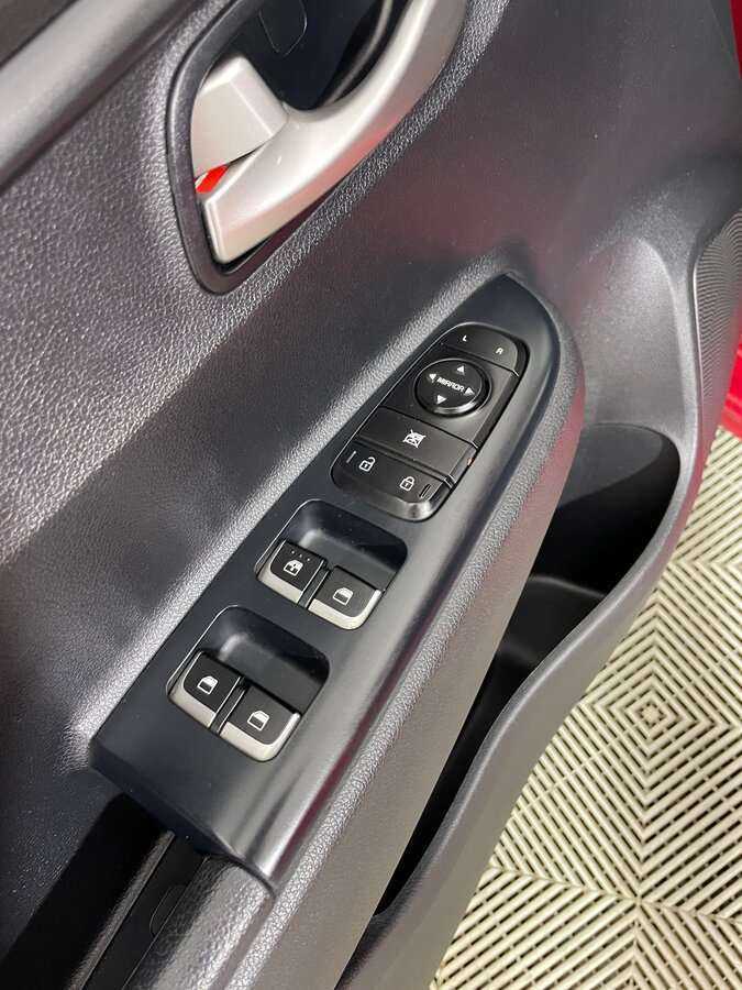 Kia Rio, 2019 Фото №20