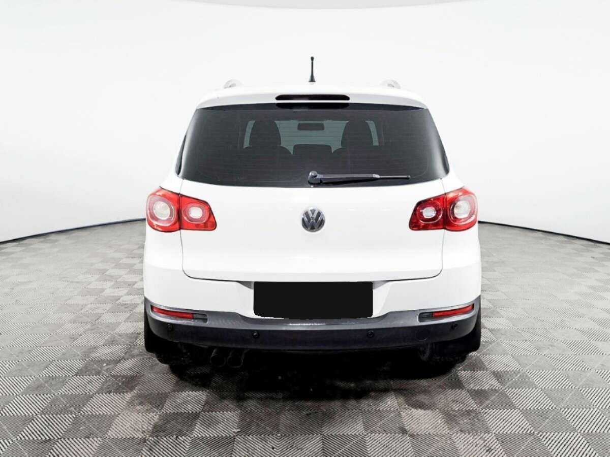 Volkswagen Tiguan, 2010 Фото №6