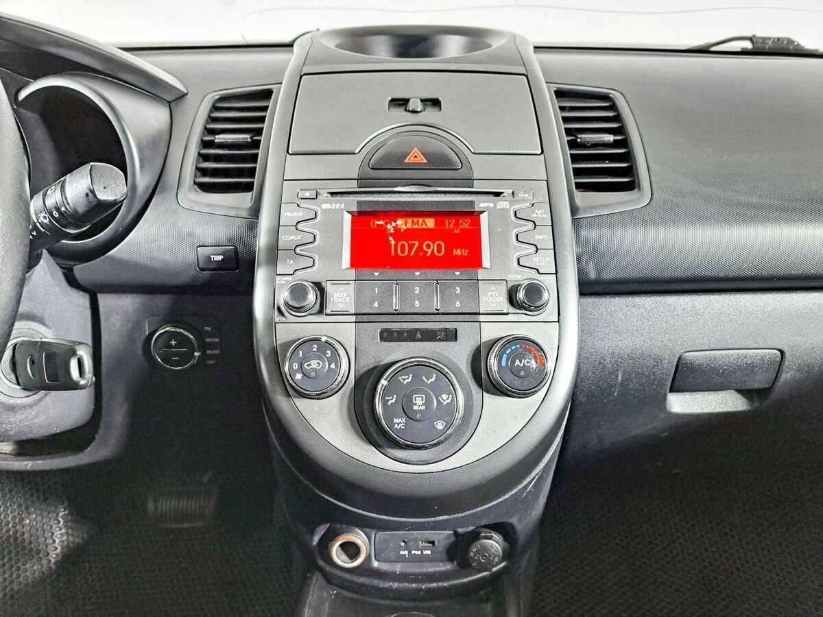 Kia Soul, 2010 Фото №13