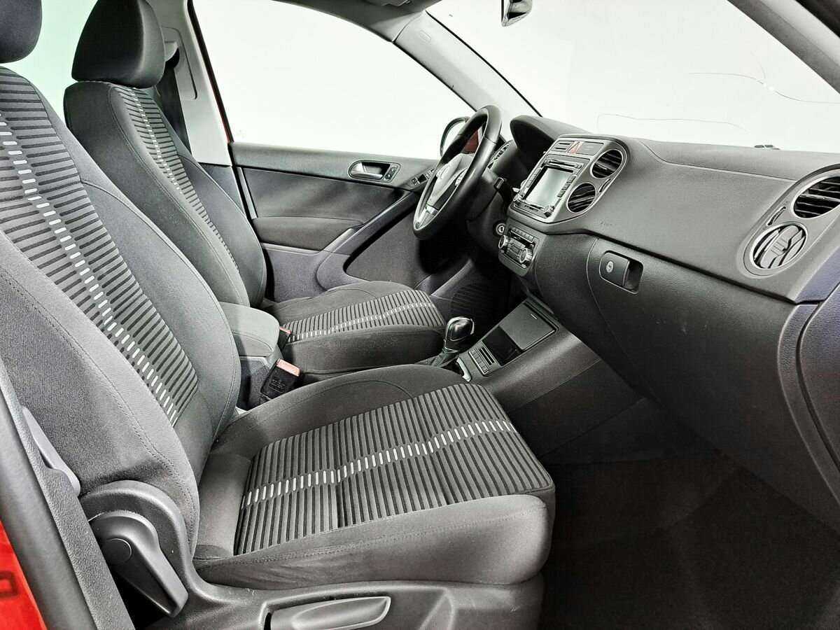 Volkswagen Tiguan, 2010 Фото №9