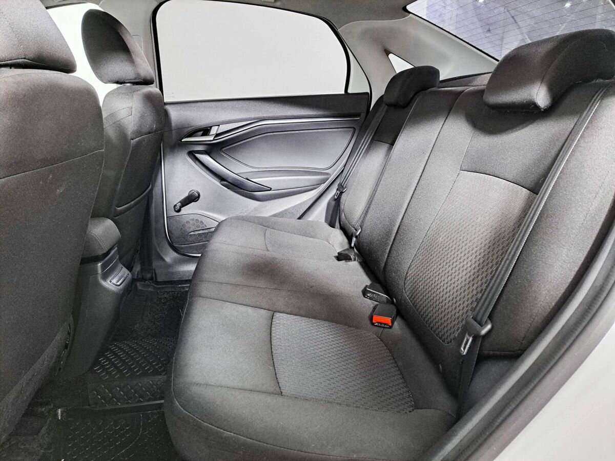 Lada (ВАЗ) Vesta, 2021 Фото №8