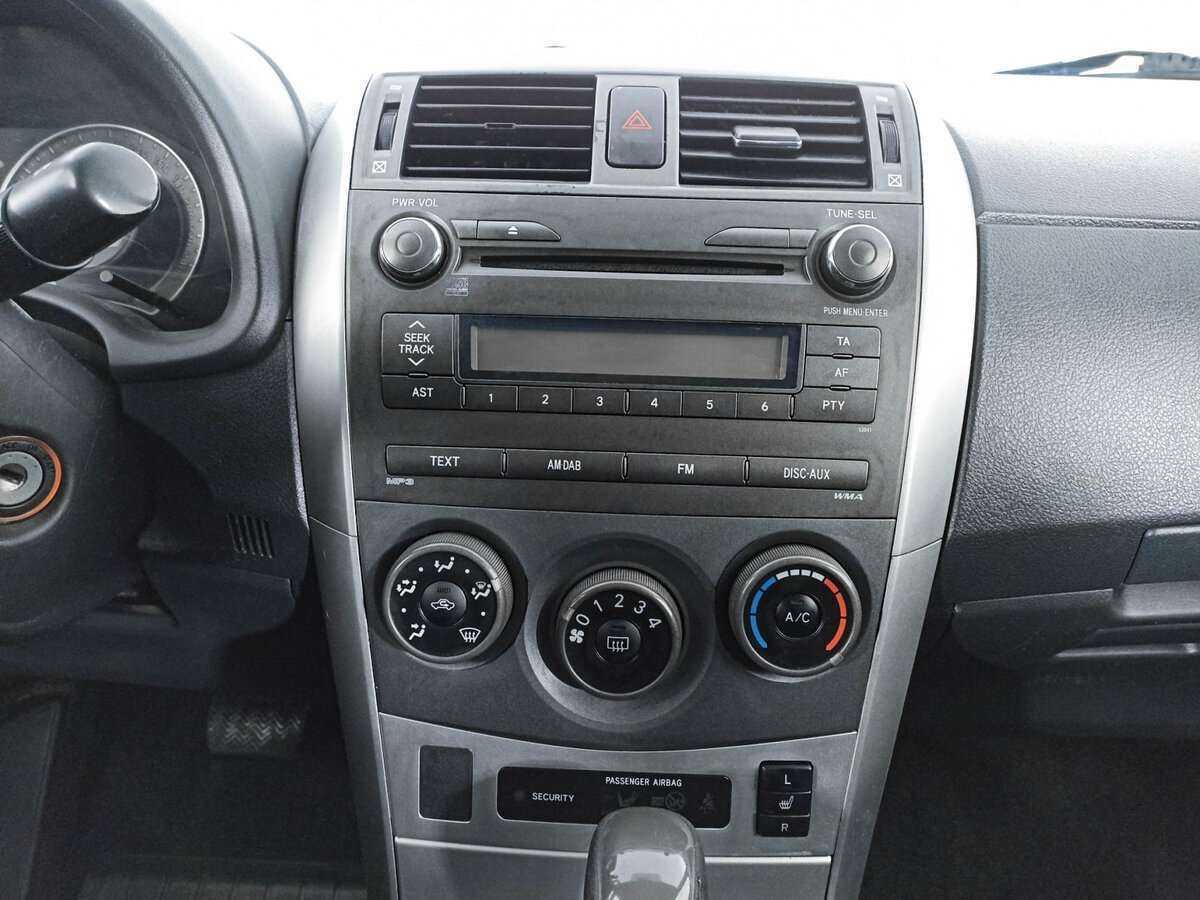 Toyota Corolla, 2011 Фото №13