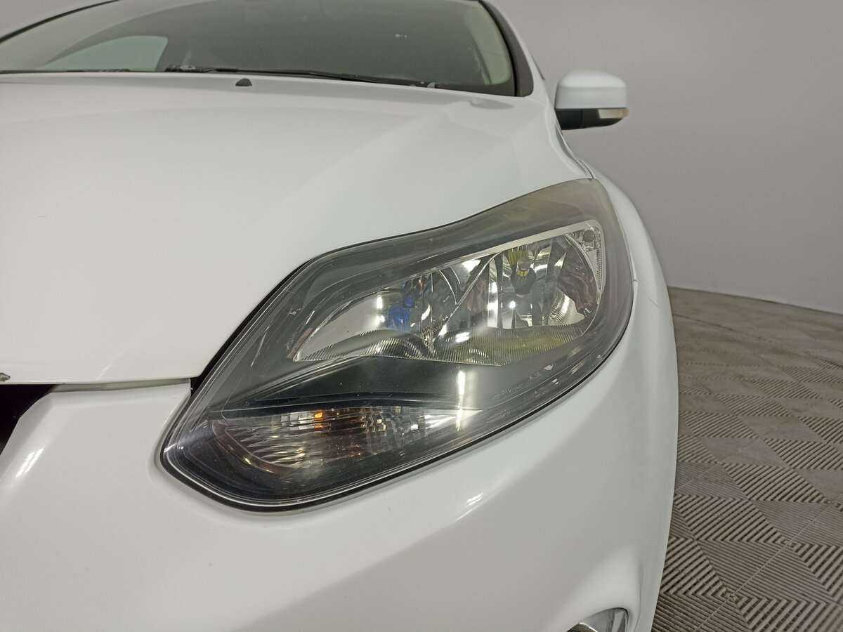 Ford Focus, 2011 Фото №17