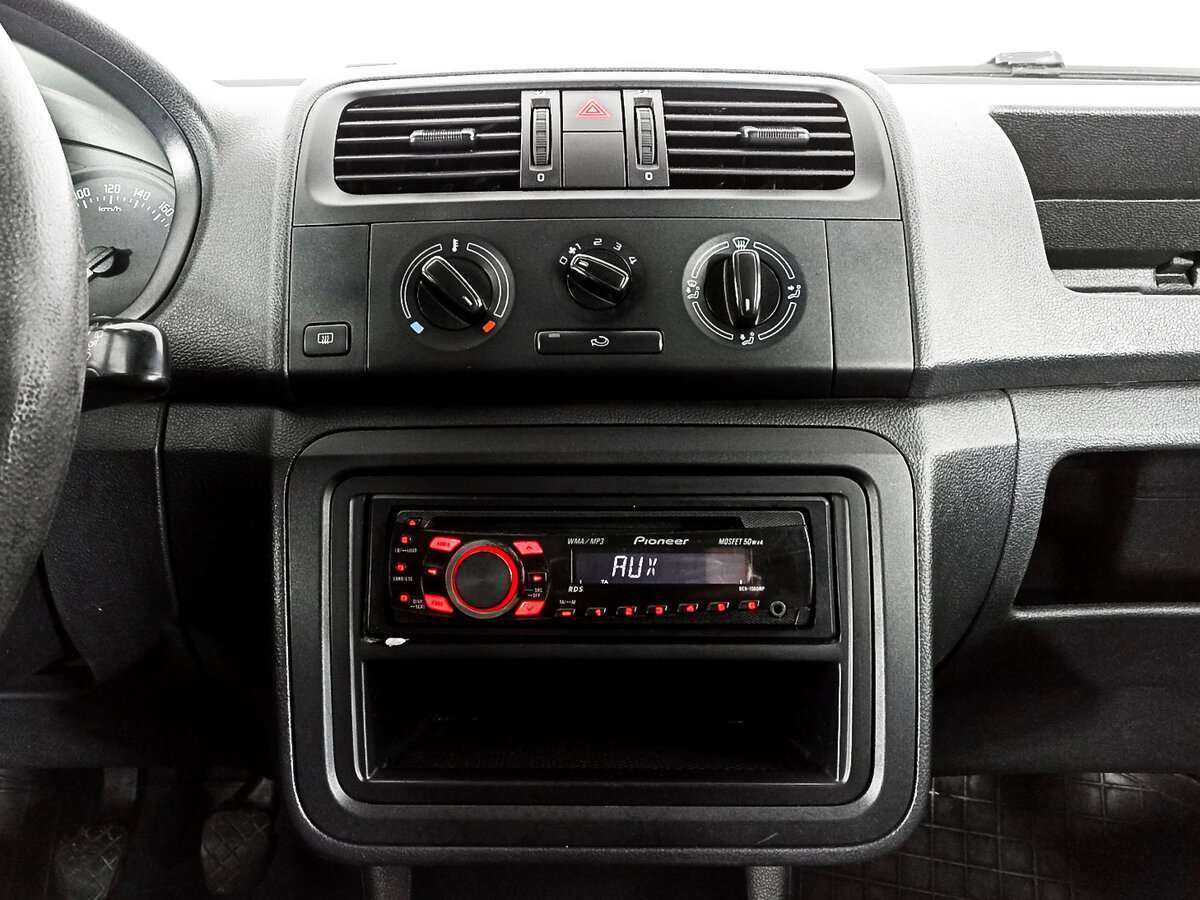 Skoda Fabia, 2011 Фото №13