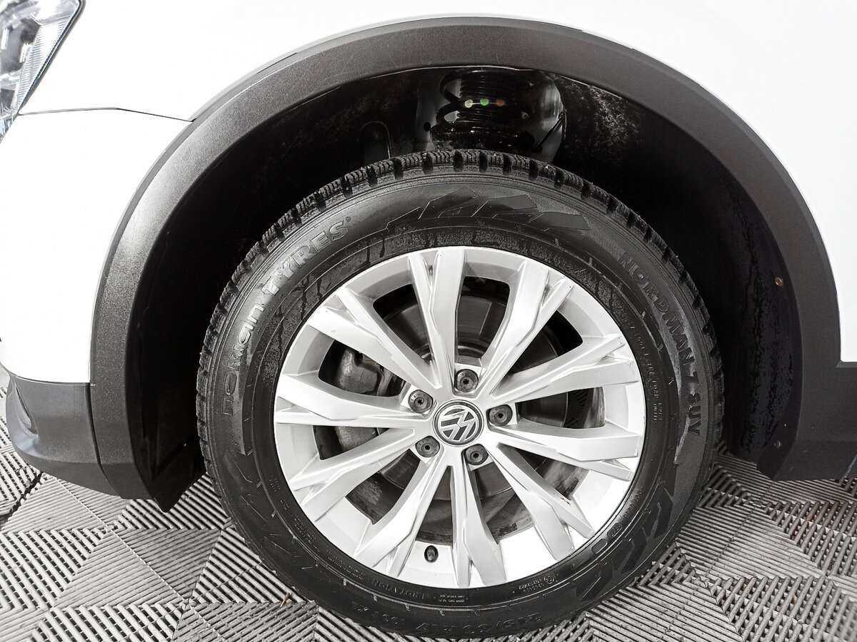 Volkswagen Tiguan, 2017 Фото №18