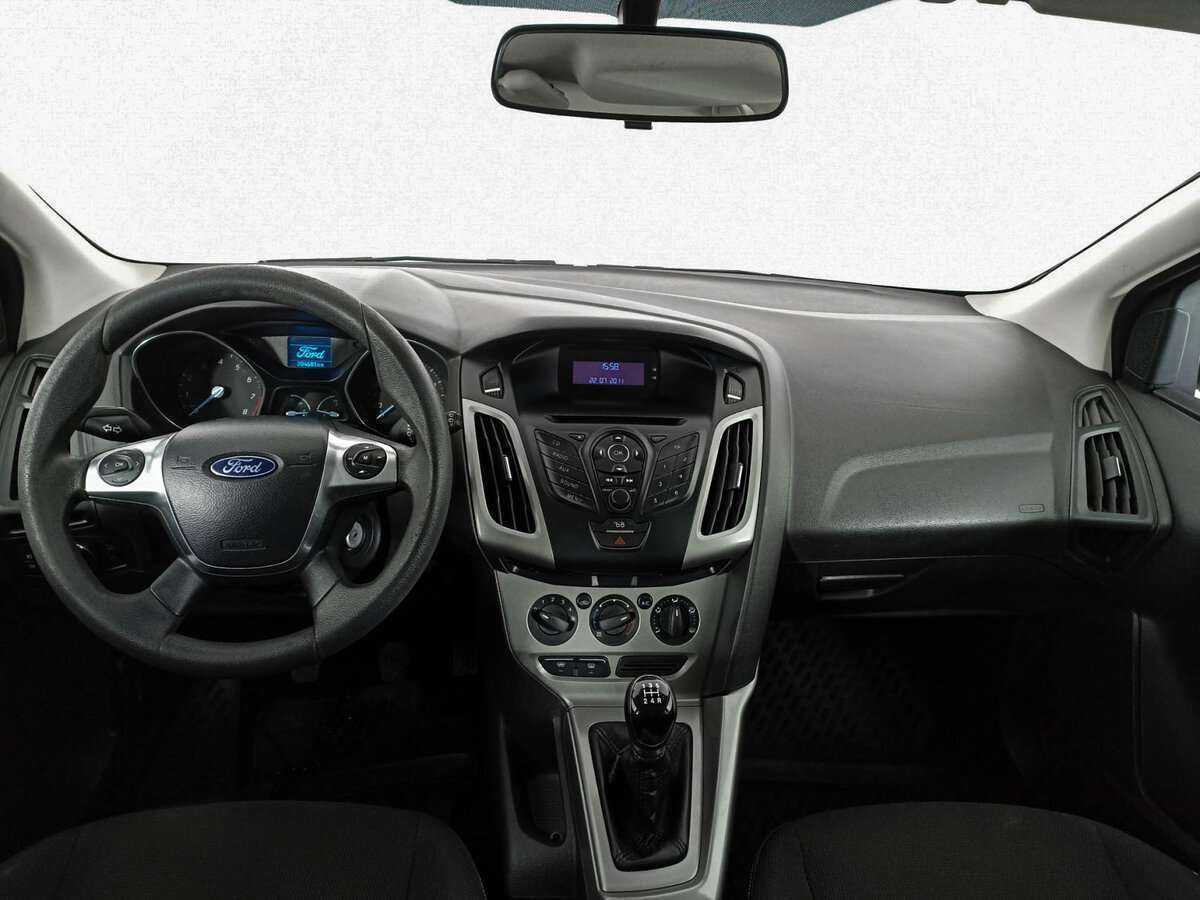 Ford Focus, 2011 Фото №11
