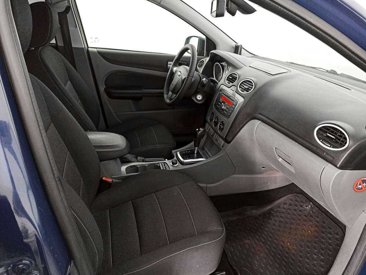 Ford Focus, 2011 Фото №9