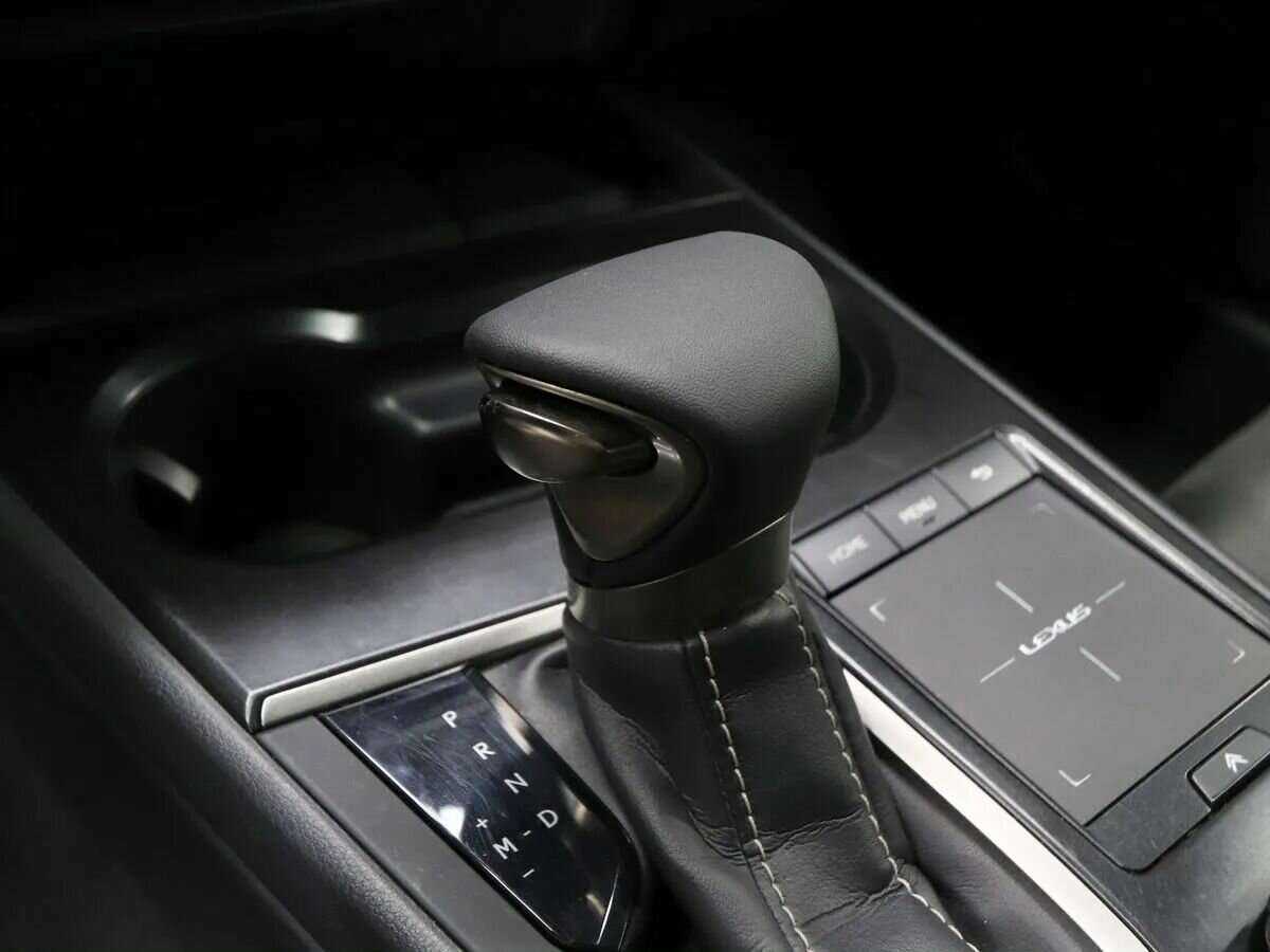 Lexus UX 200, 2019 - 70 000 км. | Фото №8