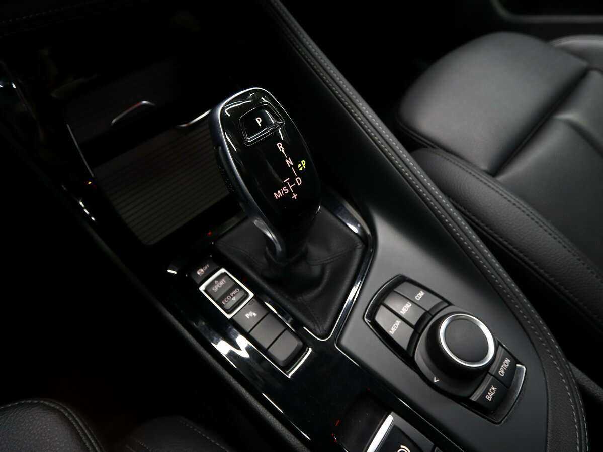 BMW X2 sDrive18i, 2019 Фото №20