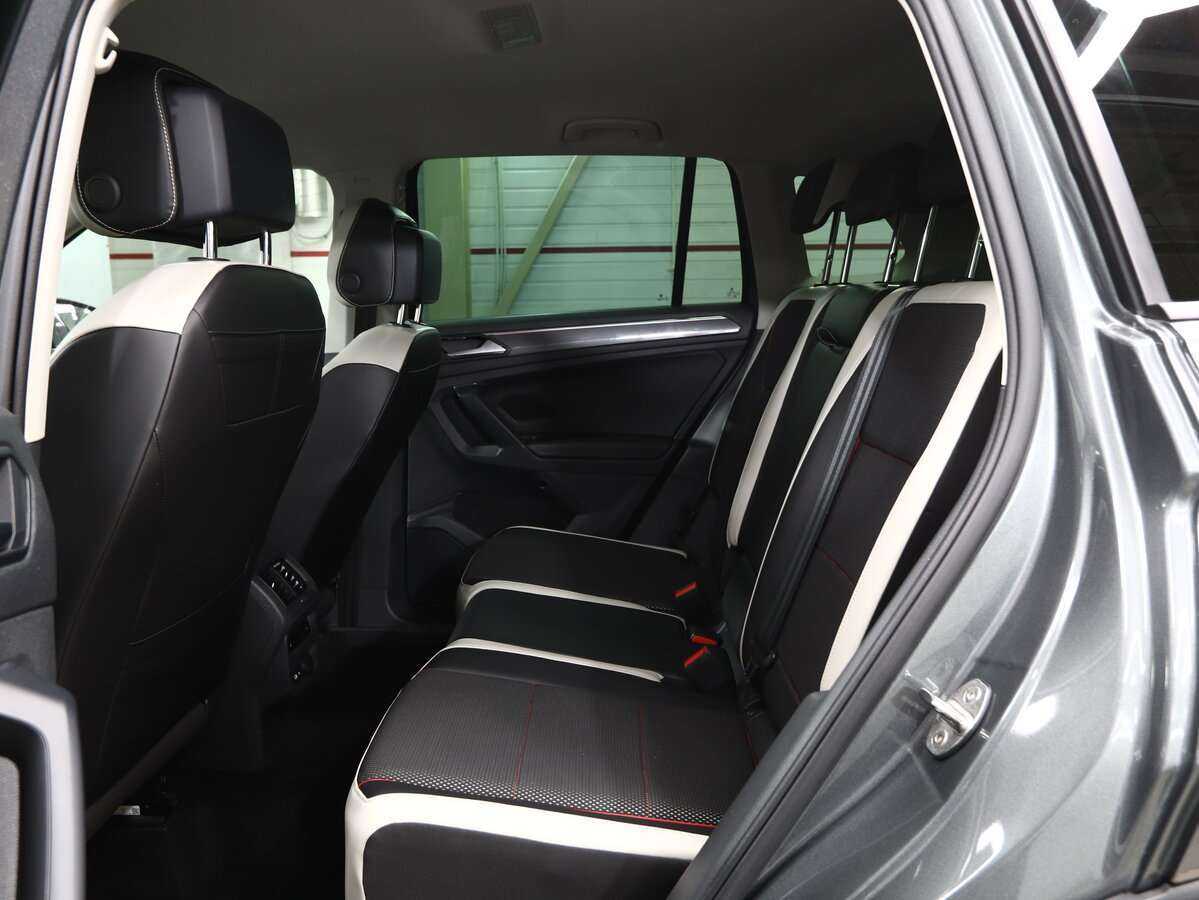 Volkswagen Tiguan, 2021 Фото №11