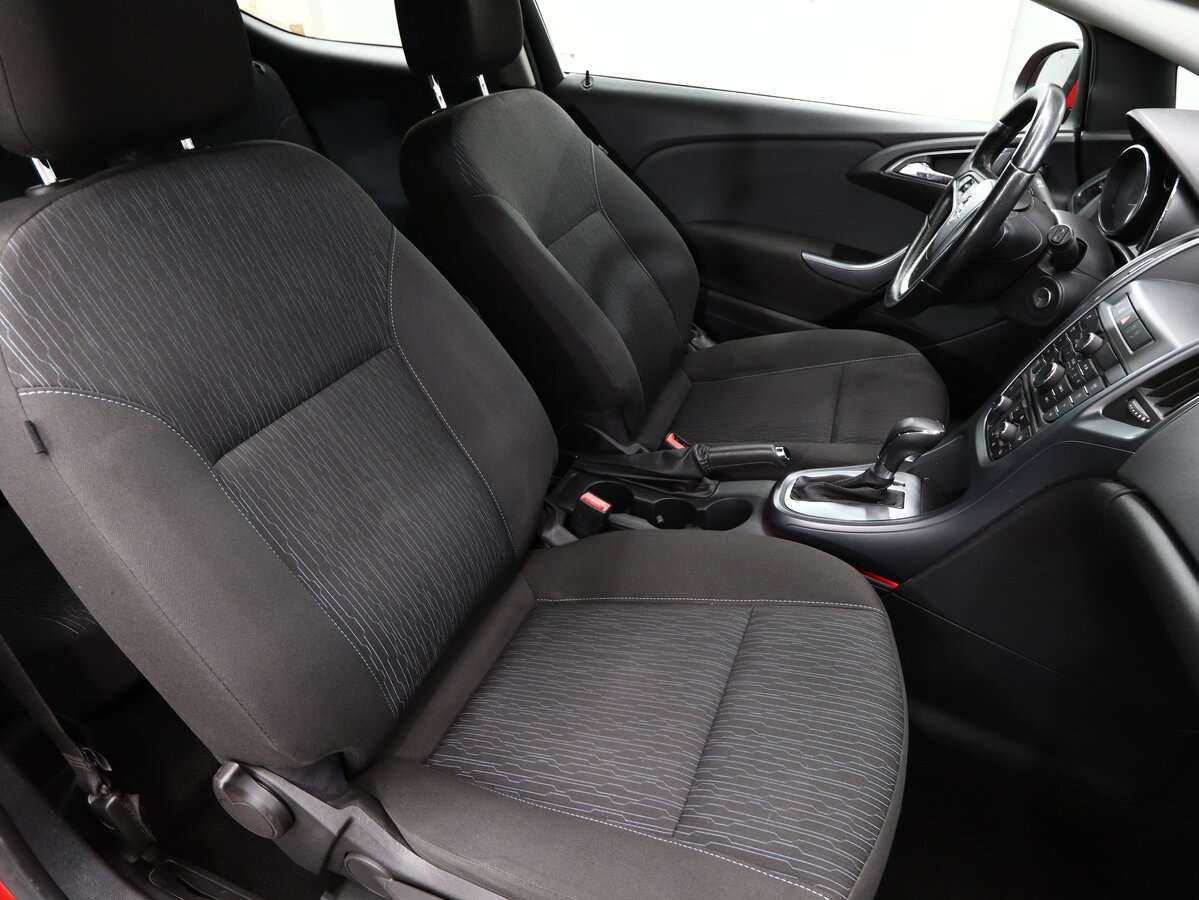 Opel Astra GTC, 2012 Фото №11