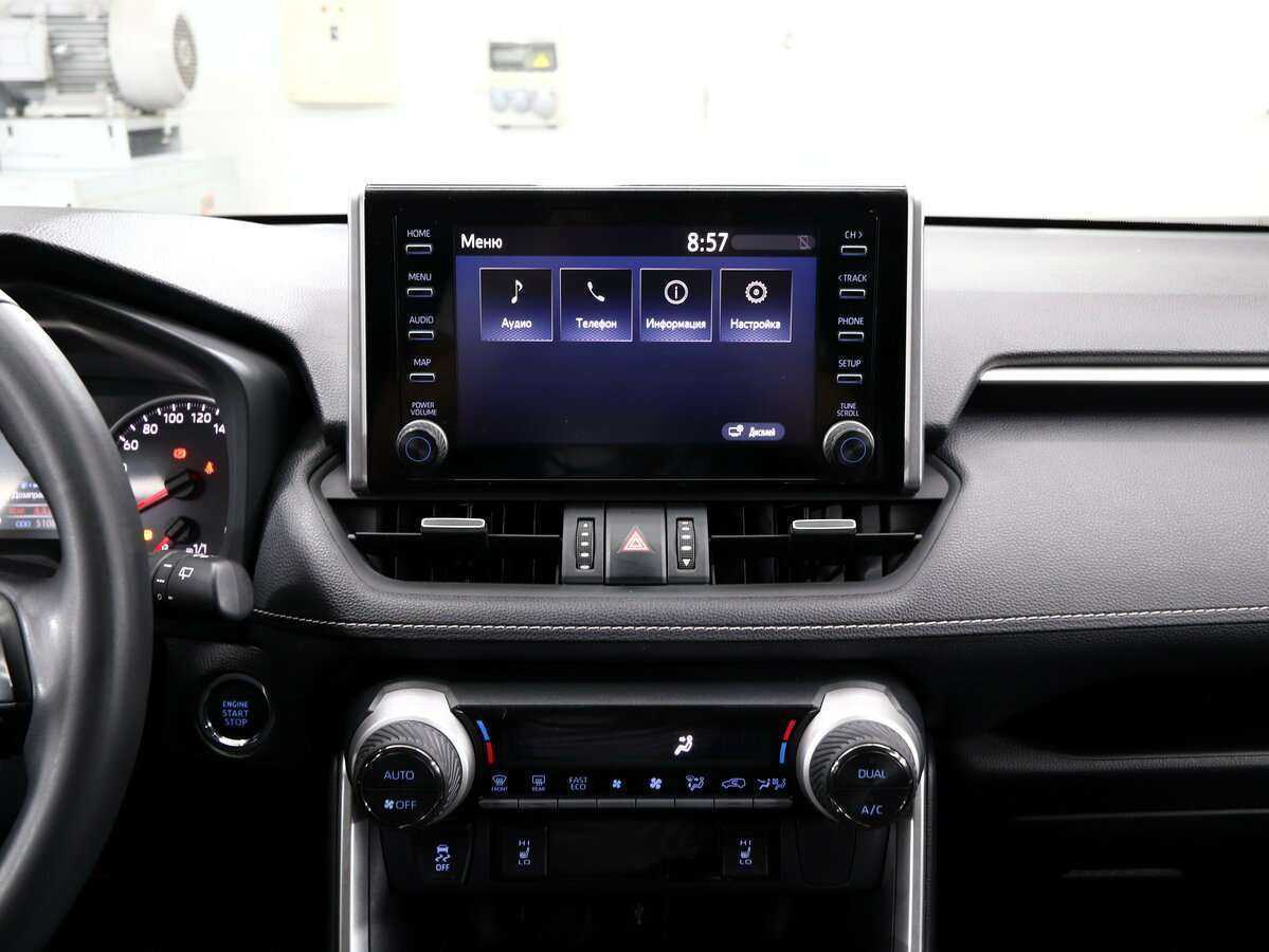 Toyota RAV4, 2021 Фото №17