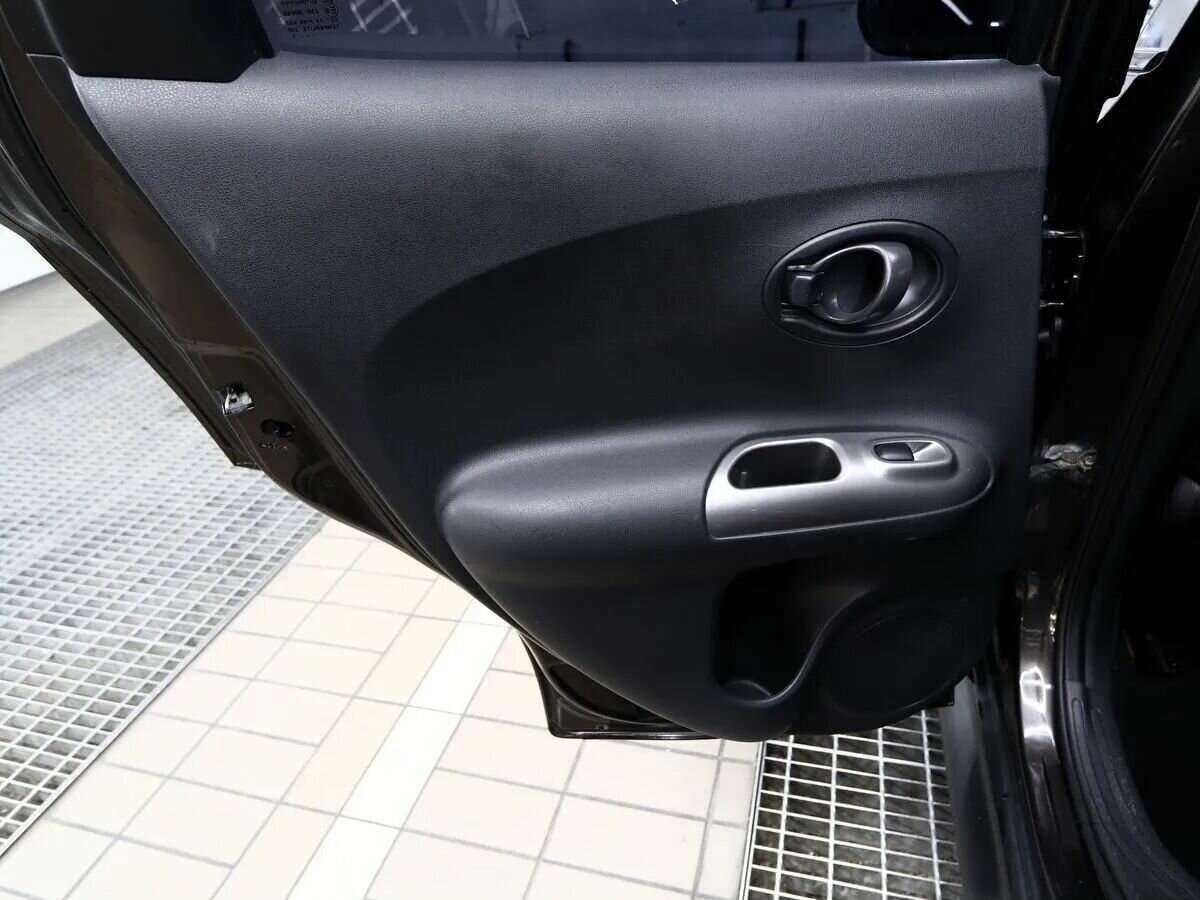 Nissan Juke, 2011 Фото №21