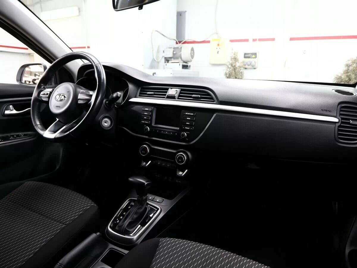Kia Rio X-Line, 2018 Фото №9