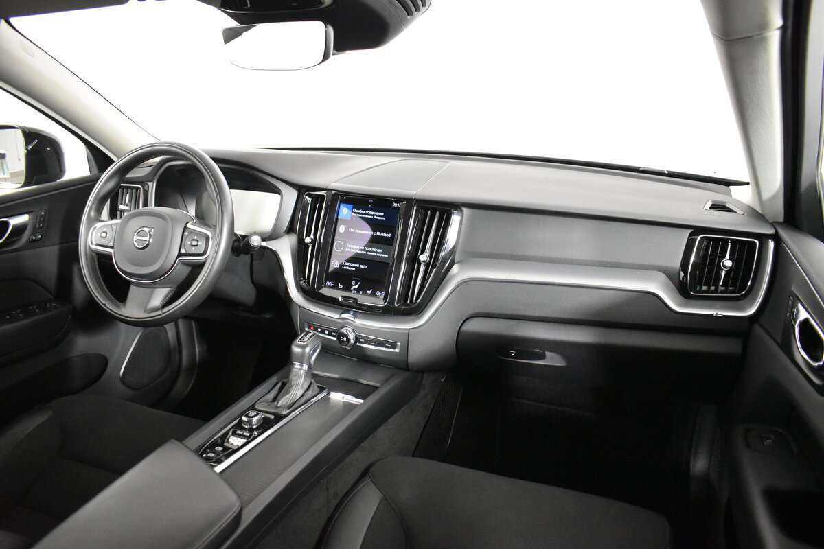Volvo XC60, 2020 Фото №11