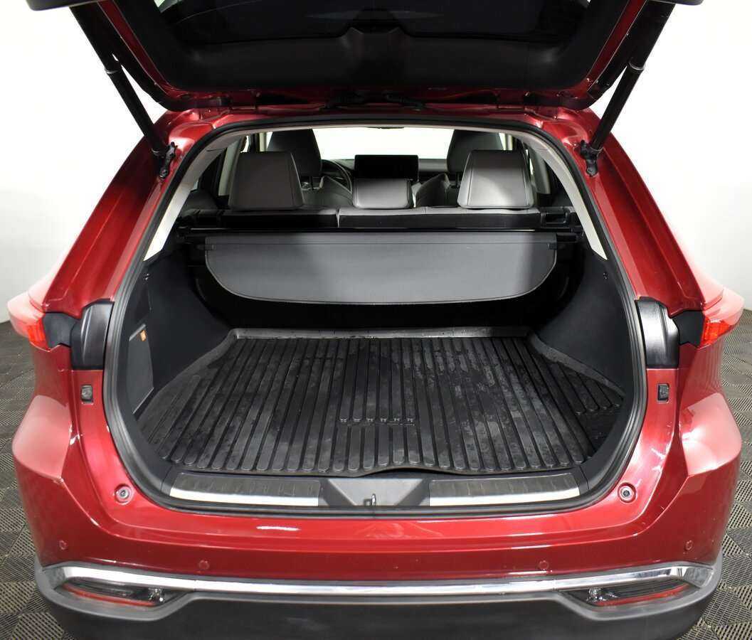 Toyota Venza, 2021 - 31 927 км. | Фото №8