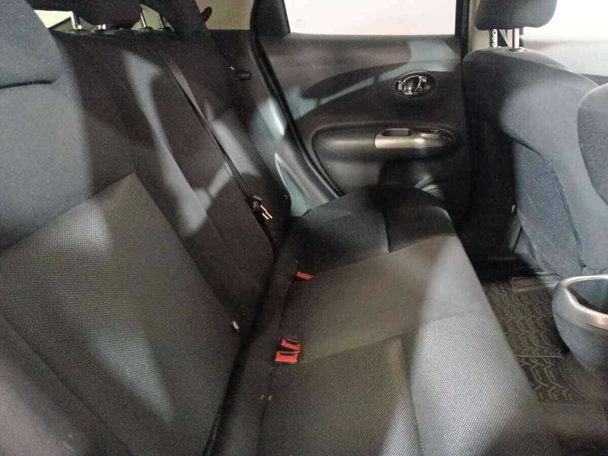 Nissan Juke, 2011 Фото №11