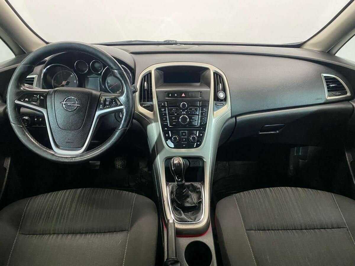 Opel Astra, 2010 Фото №9