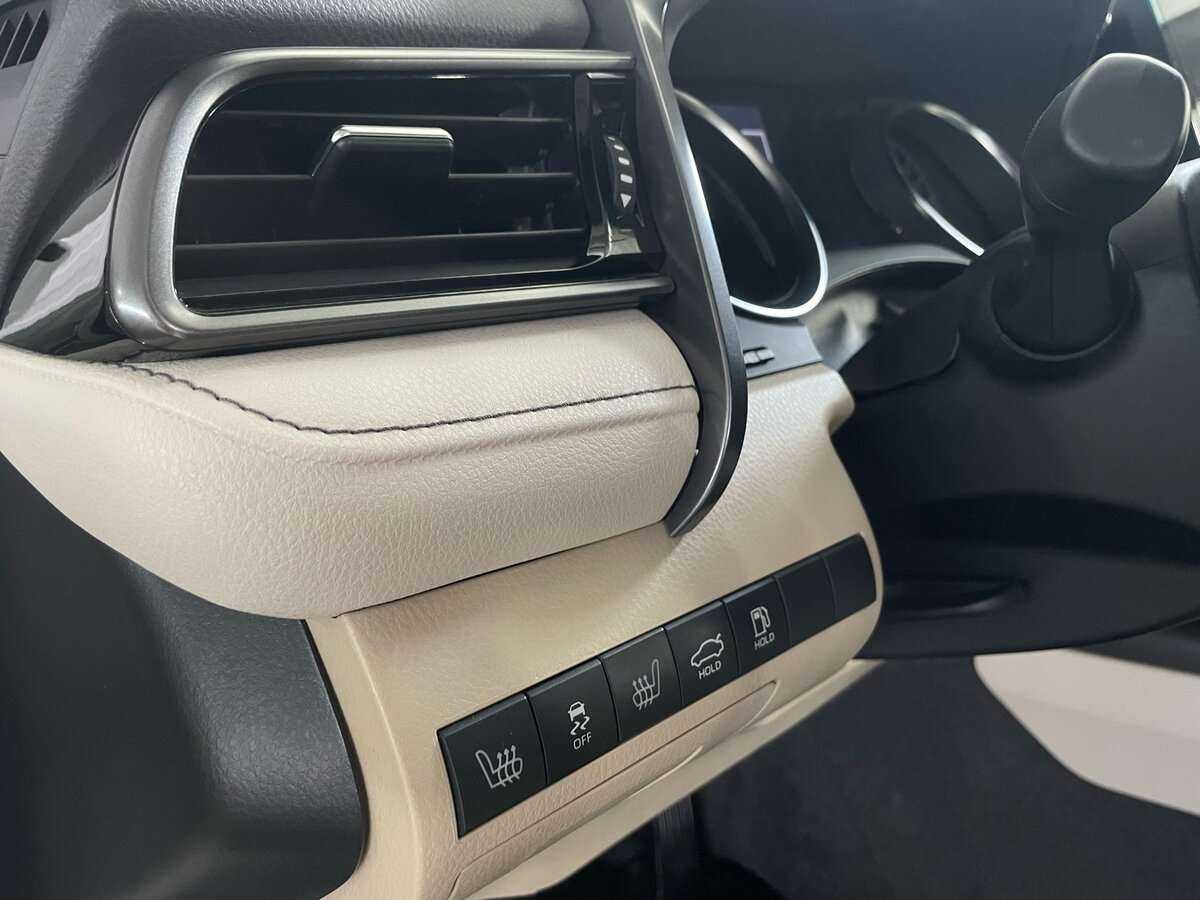 Toyota Camry, 2022 Фото №15