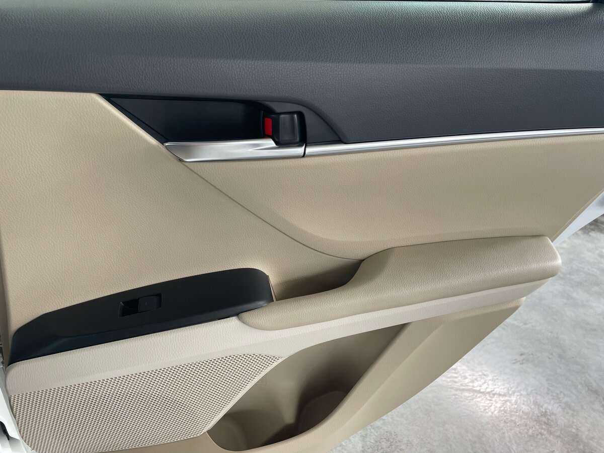 Toyota Camry, 2022 Фото №25