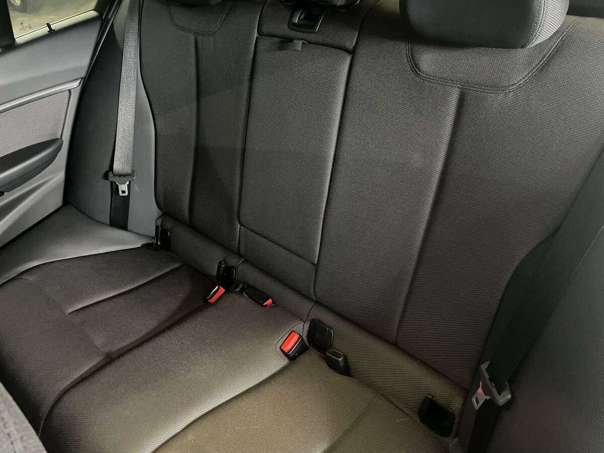 BMW 3 серии 320i xDrive, 2018 Фото №18