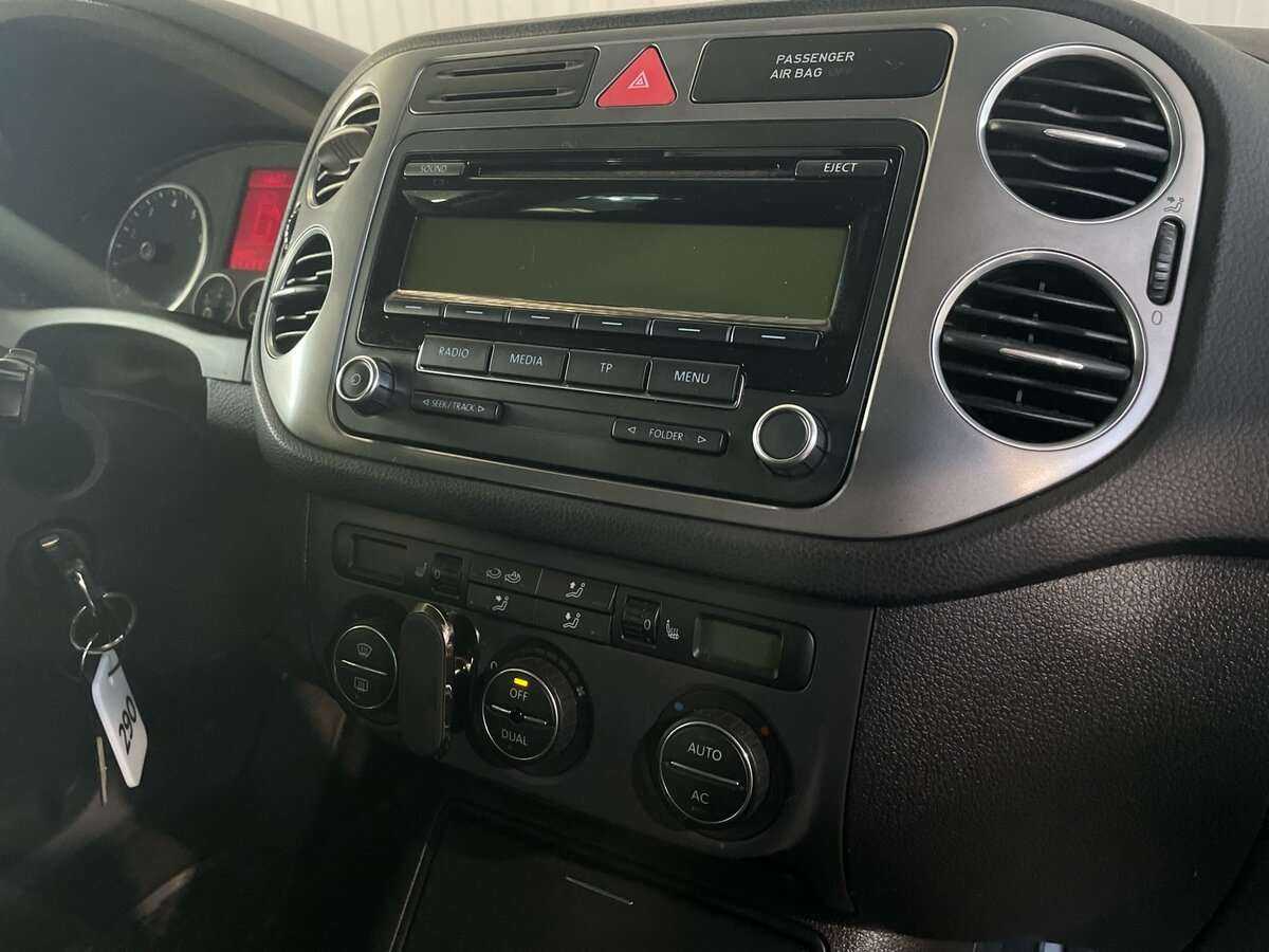 Volkswagen Tiguan, 2008 Фото №18