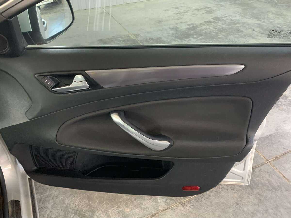 Ford Mondeo, 2011 Фото №20