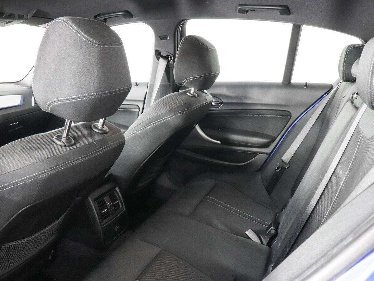 BMW 1 серии 118i, 2018 Фото №12