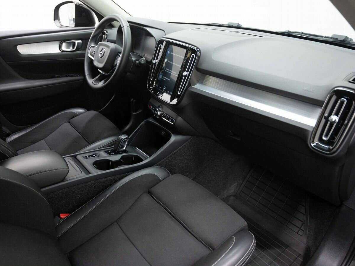 Volvo XC40, 2019 Фото №11