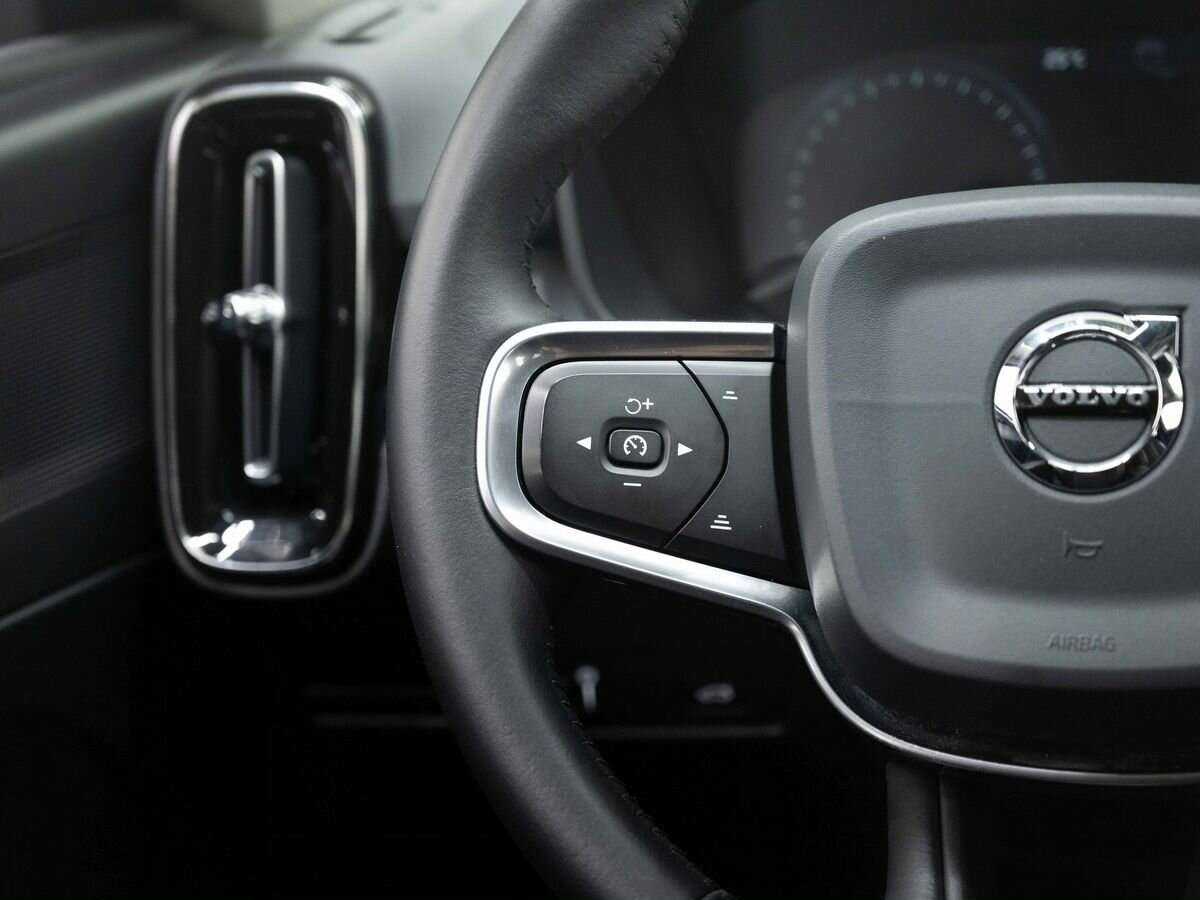 Volvo XC40, 2019 Фото №15