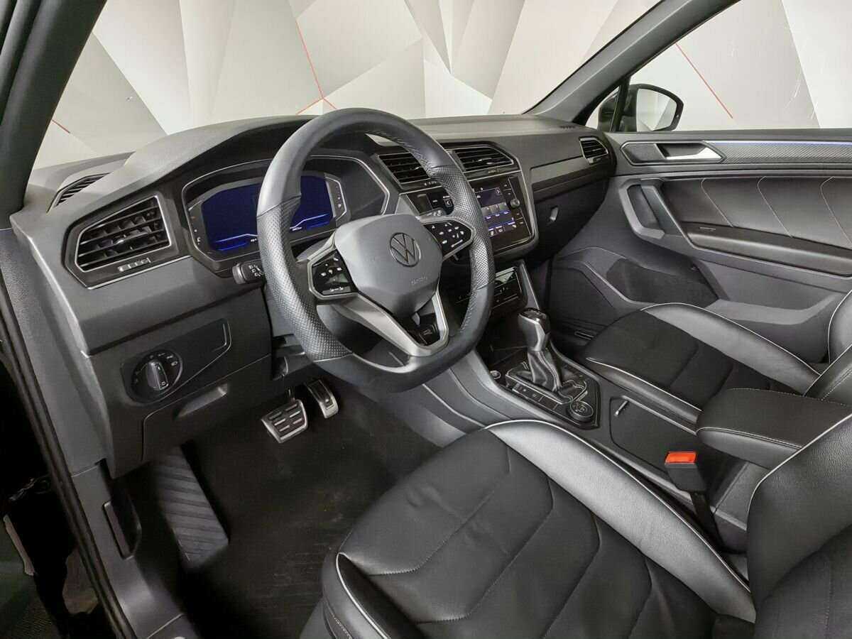 Volkswagen Tiguan, 2021 Фото №13