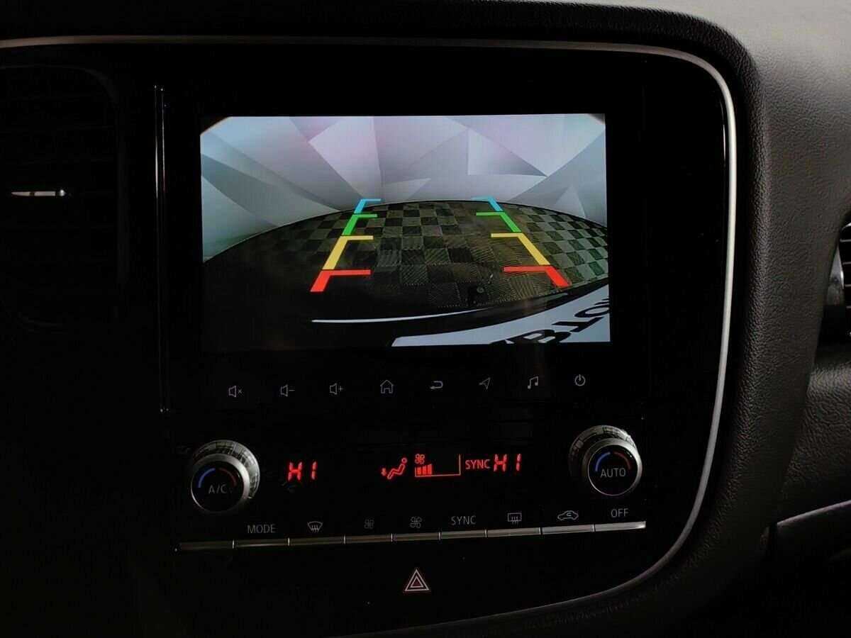 Mitsubishi Outlander, 2022 Фото №12