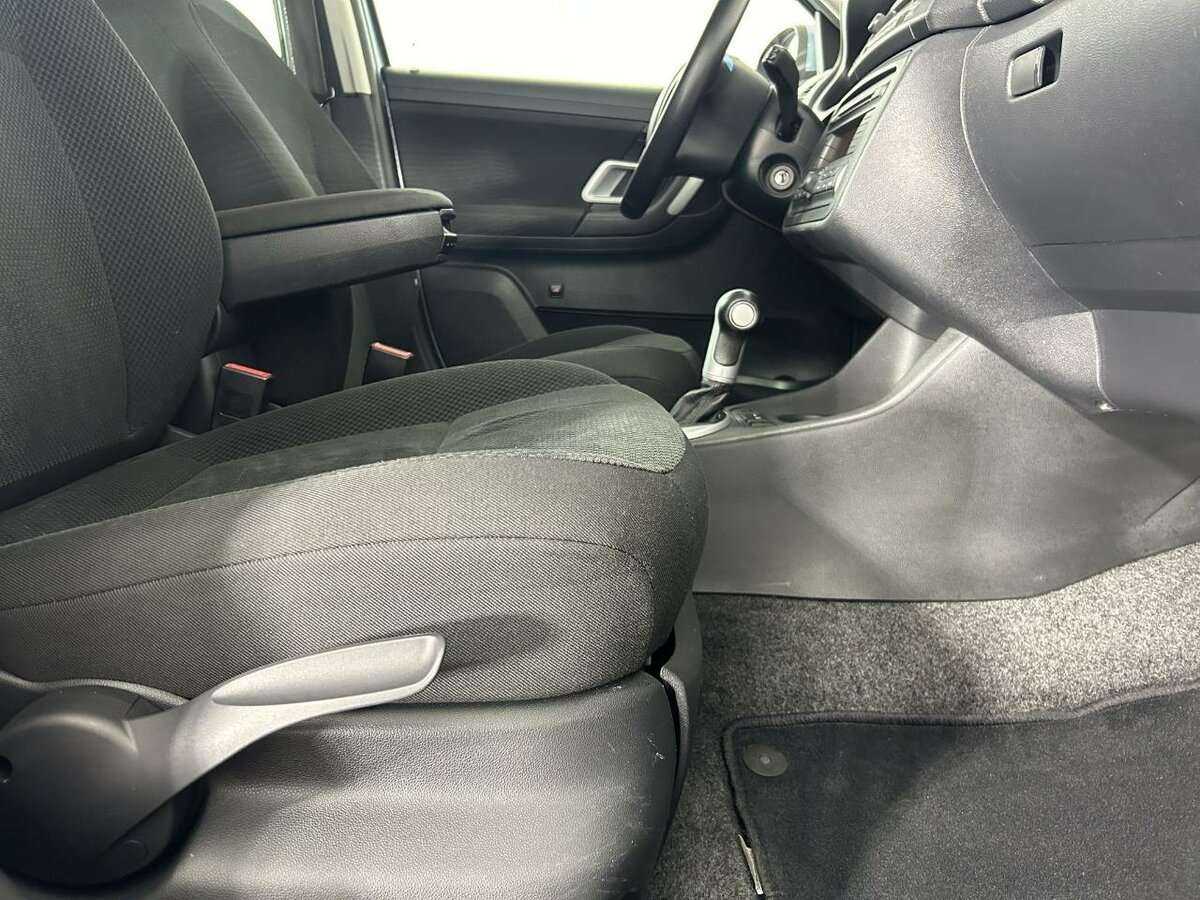 Skoda Fabia, 2008 Фото №14