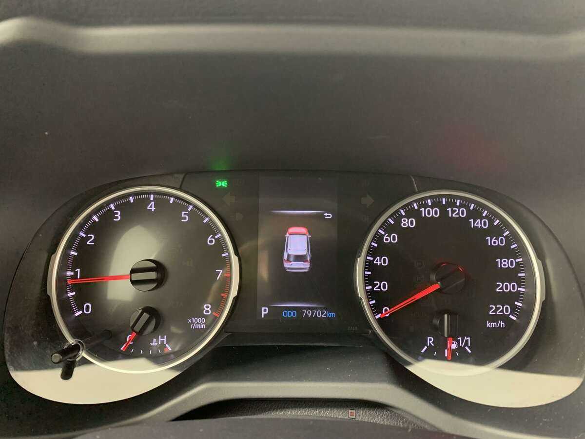 Toyota RAV4, 2021 Фото №11