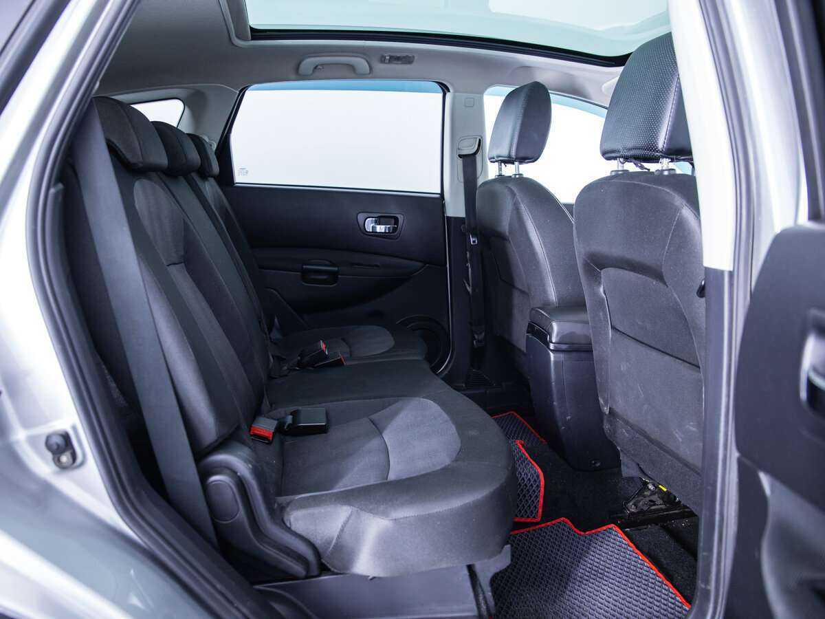 Nissan Qashqai+2, 2010 Фото №11