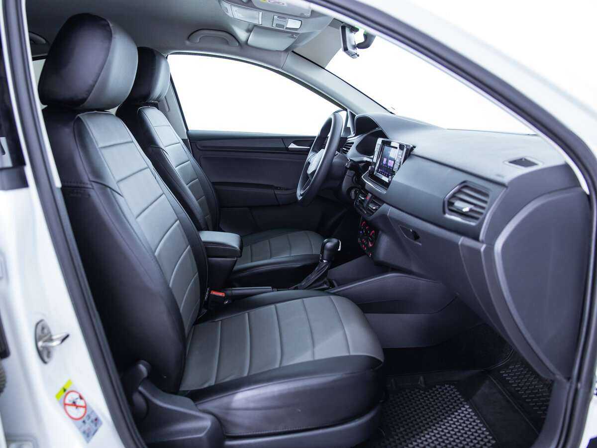 Volkswagen Polo, 2020 Фото №18