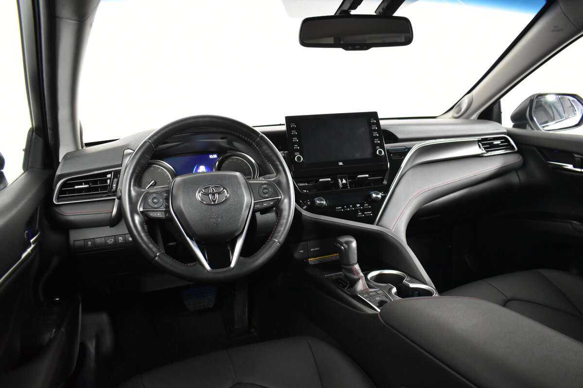 Toyota Camry, 2021 Фото №11
