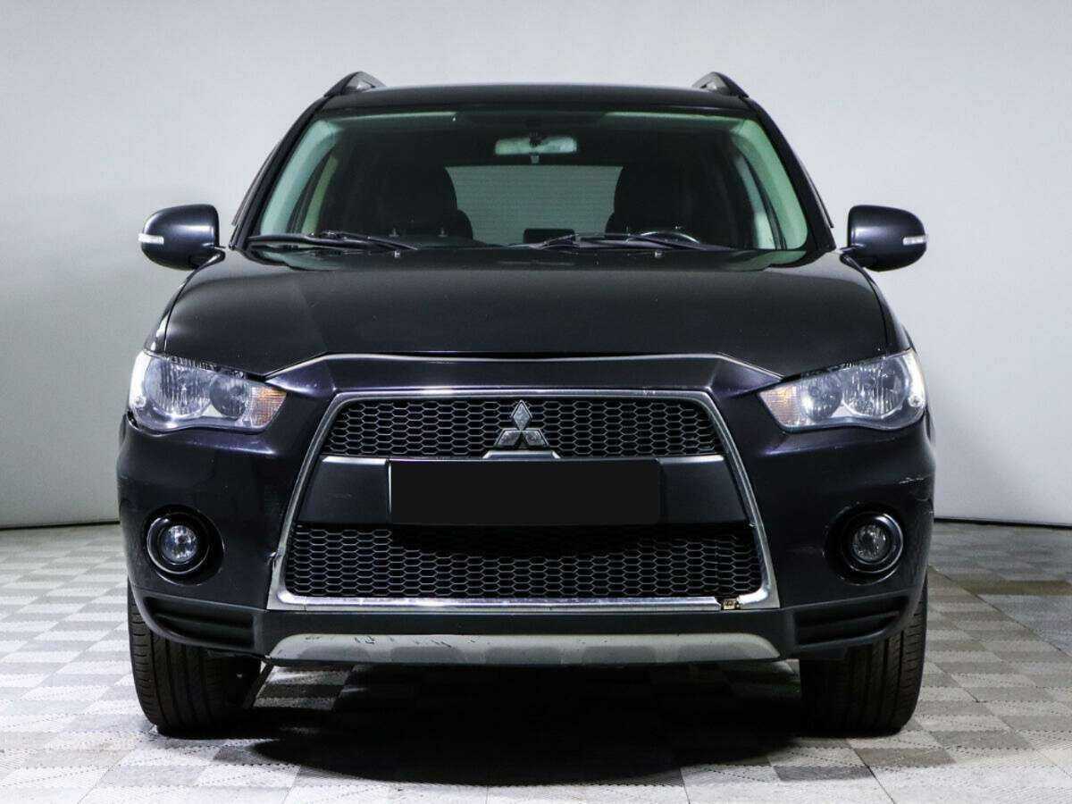 Mitsubishi Outlander, 2011 - 135 993 км. | Фото №2