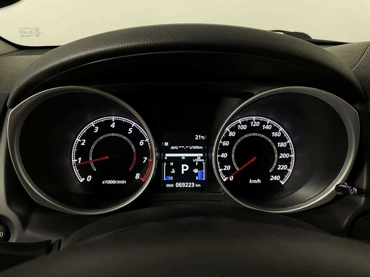 Mitsubishi ASX, 2010 Фото №11