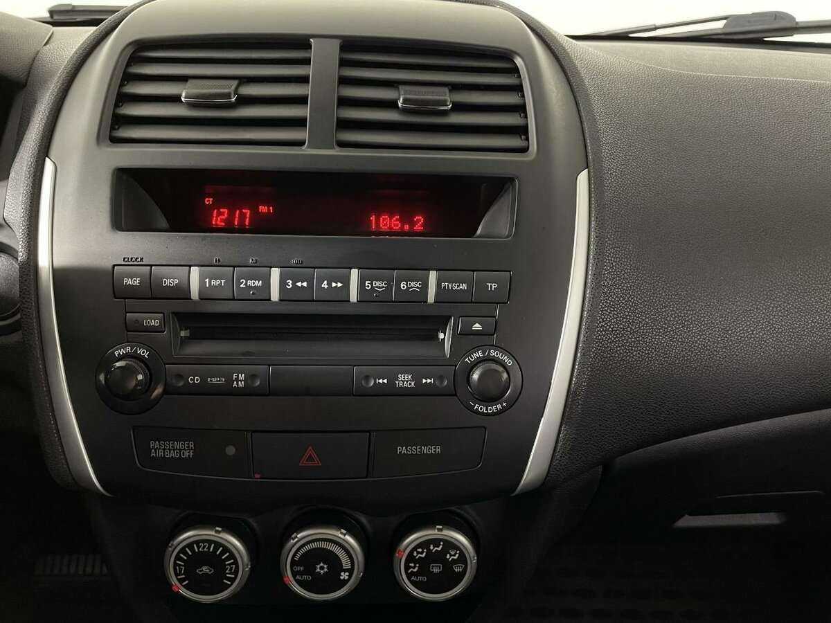 Mitsubishi ASX, 2010 Фото №12