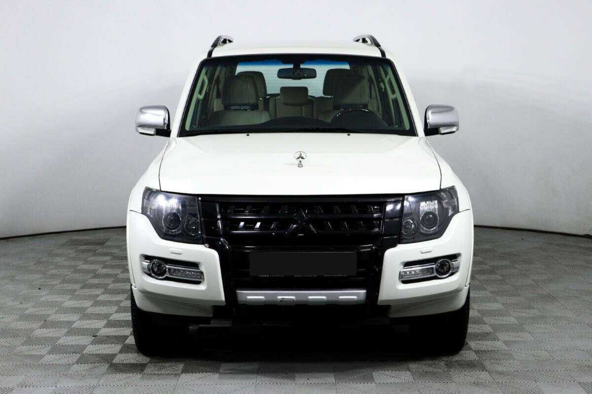 Mitsubishi Pajero, 2019 - 35 250 км. | Фото №2