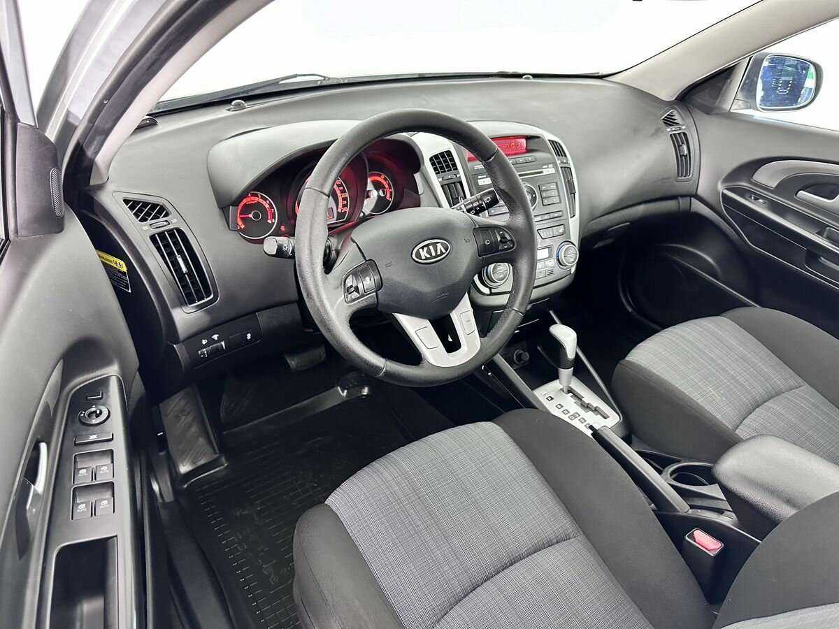 Kia Ceed, 2010 - 159 080 км. | Фото №7