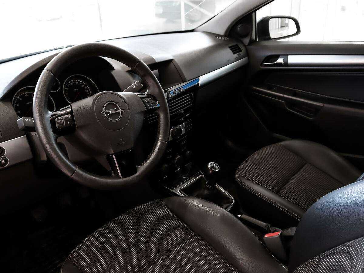 Opel Astra GTC, 2008 Фото №9