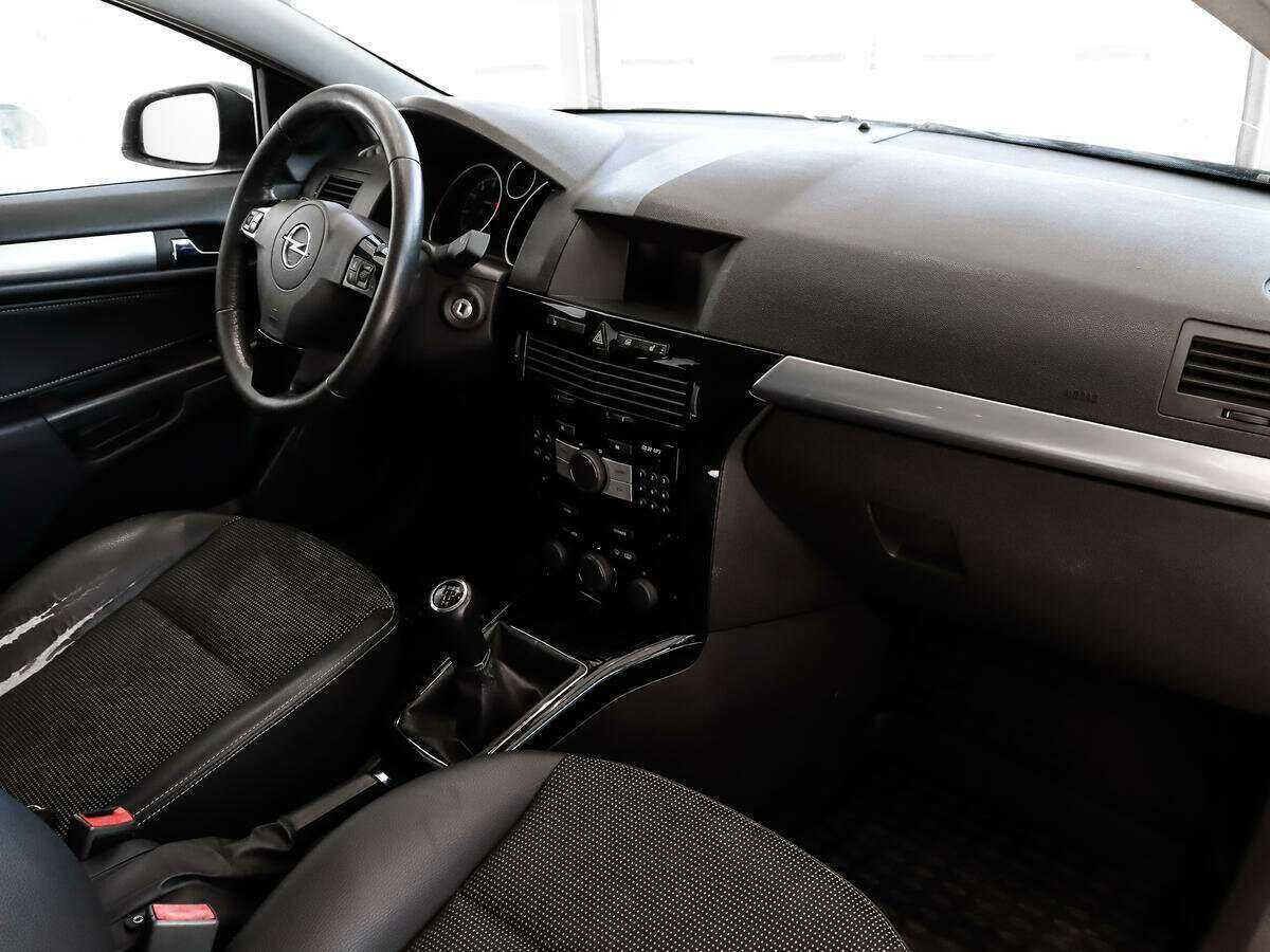 Opel Astra GTC, 2008 Фото №11